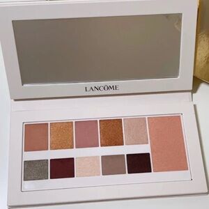 Lancôme Holiday 2023 Eye and Face Palette Limited Edition. 

NIB